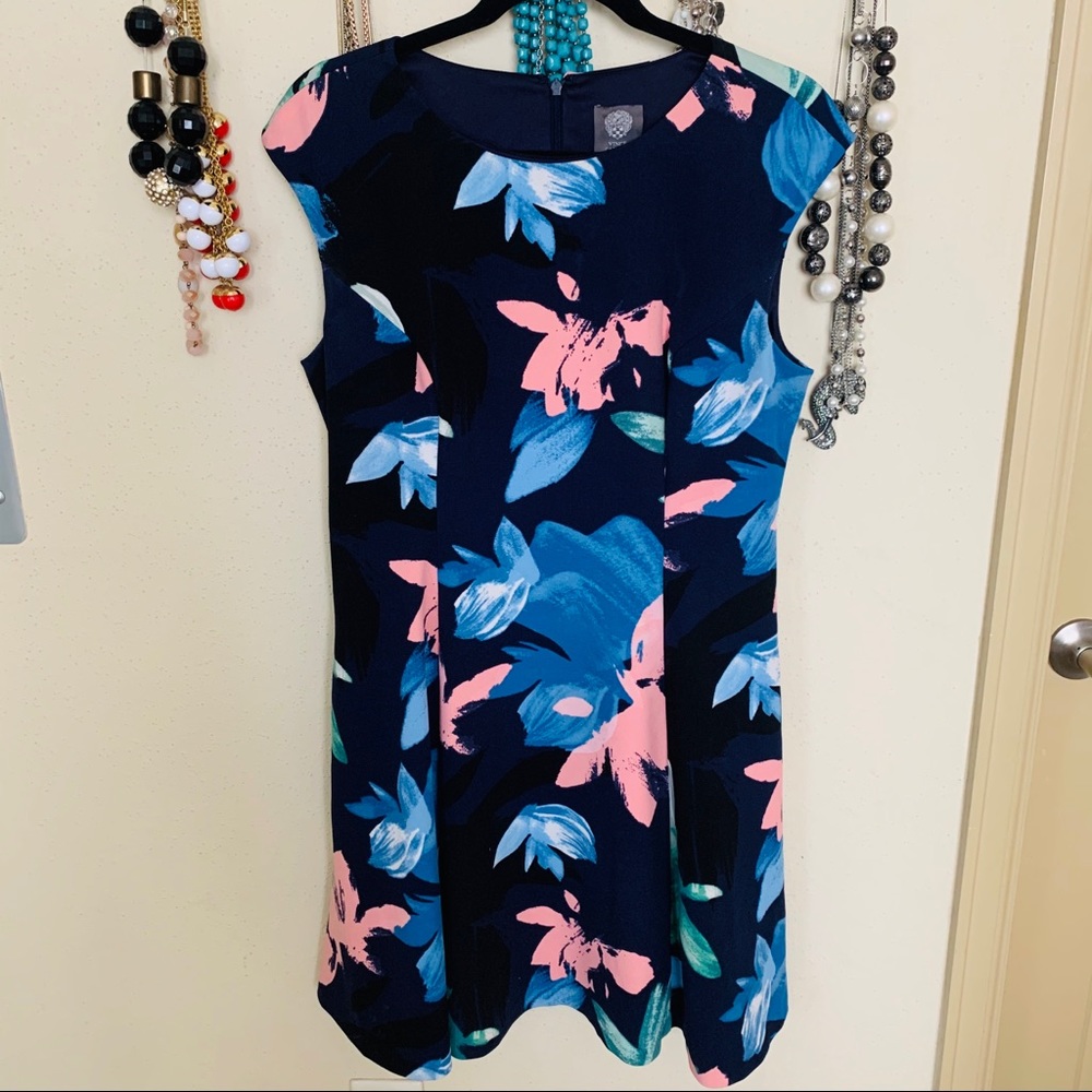 Pretty Floral Vince Camuto Dress